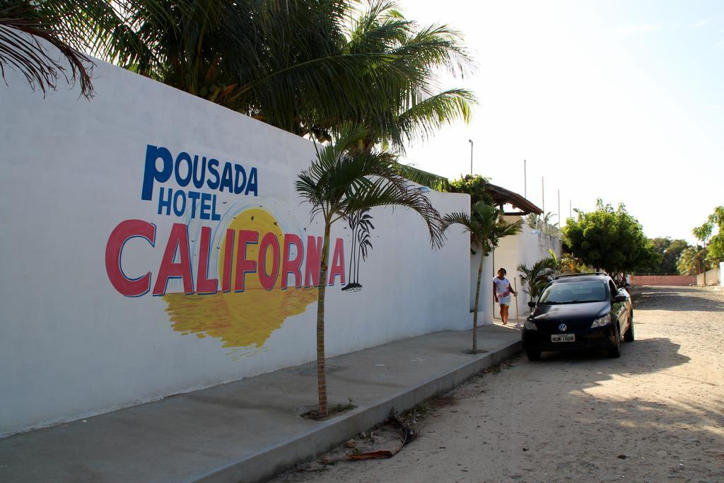 Pousada California Tia Lia Paracuru Esterno foto